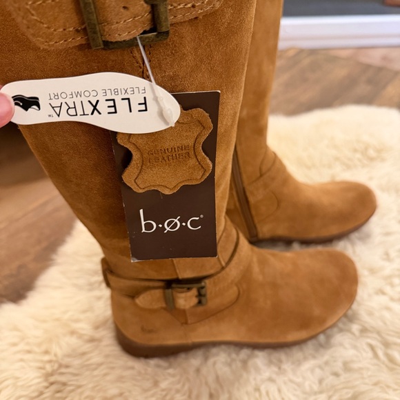 NWT b.o.c by BØRN Tall Brown Suede Riding Boots Size 6M Buckles FLEXTRA - Picture 3 of 11